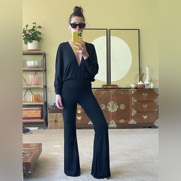 Temple Ro flared Jumpsuit - Picture 1 of 4